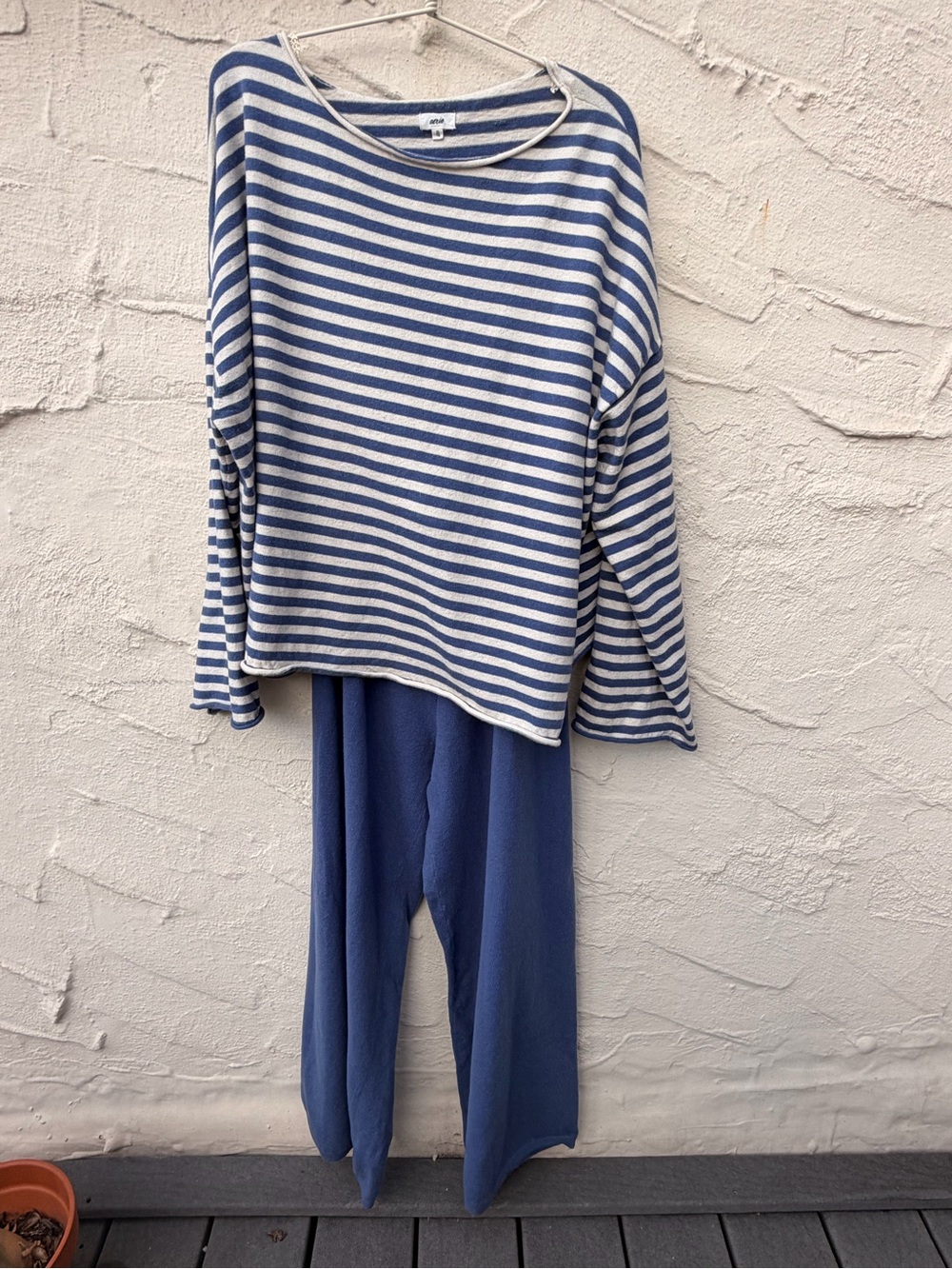Aire Women’s Casual Knit 2 piece Set - Blue size: XL